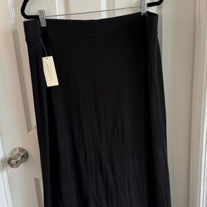 Sonoma NWT black skirt size X-Large